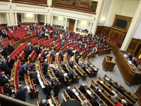 รัฐสภายูเครนพร้อมสอบสวนการทุจริตการเลือกตั้ง