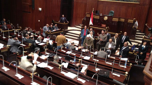 สภาร่างรัฐธรรมนูญอียิปต์ลงมติรับรองร่างรัฐธรรมนูญ