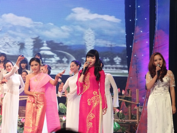 งานแสดงดนตรี “เสียงเพลงแห่งมิตรภาพเวียดนาม-ไทย”