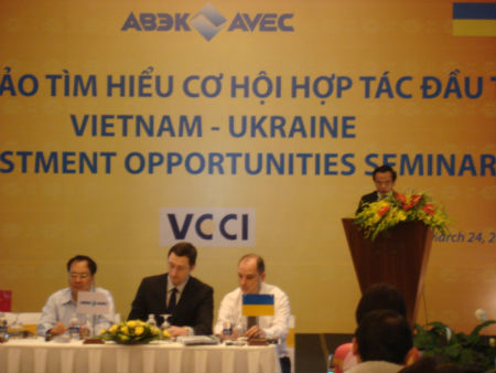 ยูเครนสนับสนุนบริษัทร่วมทุนผลิตสินค้ากับเวียดนามอย่างเข้มแข็ง