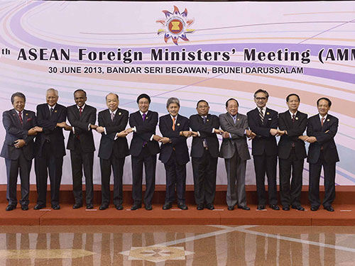 การประชุมรัฐมนตรีว่าการกระทรวงการต่างประเทศอาเซียน+3 และอาเซียน+1