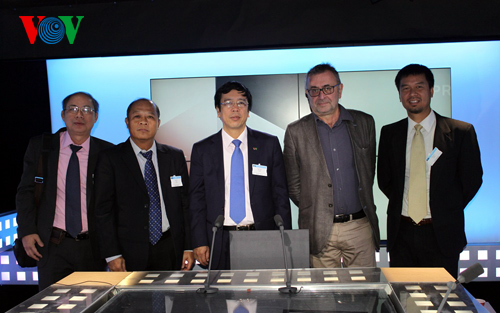 สถานีวิทยุเวียดนามส่งเสริมความร่วมมือกับสถานีโทรทัศน์ฝรั่งเศสช่องรัฐสภา