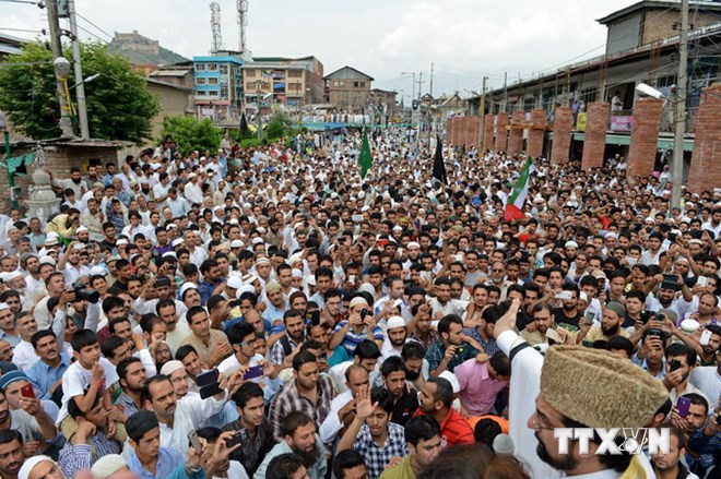 ประชาคมระหว่างประเทศพยายามผลักดันคำสั่งหยุดยิงในฉนวนกาซา