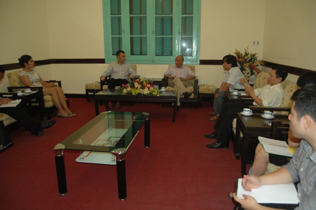 ผลักดันการวิจัยและปฏิบัติโครงการวิทยาศาสตร์และเทคโนโลยีนิวเคลียร์