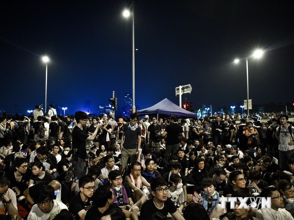 ทางการปกครองพิเศษฮ่องกง ประเทศจีนจะสนทนากับกลุ่มผู้ชุมนุม