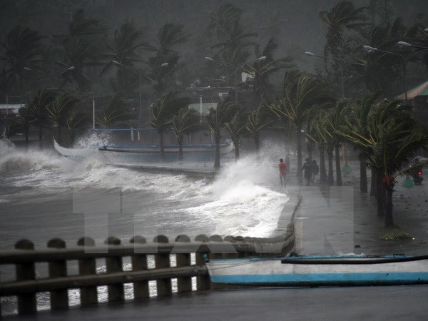 มีผู้เสียชีวิต 2 คนจากไต้ฝุ่น ฮากูปิตในฟิลิปปินส์