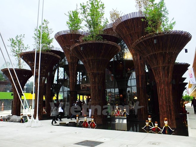 งาน Expo Milan 2015 ในหัวข้อ “นํ้าและดอกบัว”