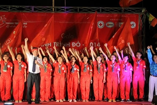 งานเส้นทางแห่งสีแดงปี 2015