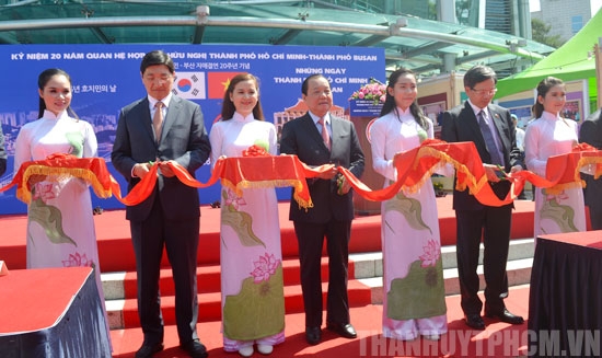 งานวันปูซาน 2015 ณ นครโฮจิมินห์