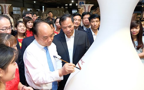 อนุรักษ์และส่งเสริมคุณค่าวัฒนธรรมอันดีเลิศของเครื่องเคลือบดินเผาจูเด๋า