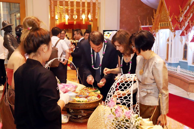 งานTaste of Thailand – แนะนำอาหารอร่อยๆจากเมืองไทยให้เป็นที่รู้จักของประชาชนในกรุงฮานอยมากขึ้น