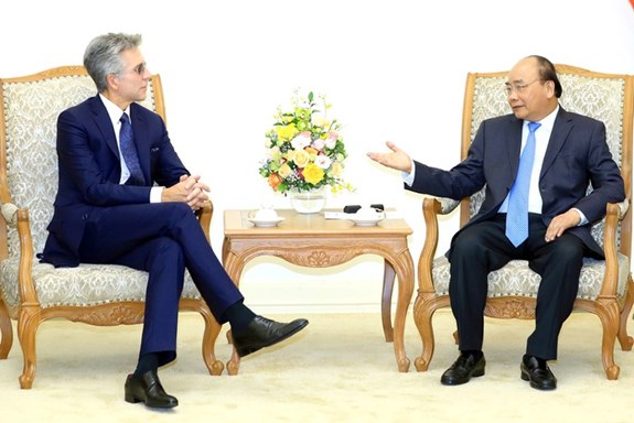 นายกรัฐมนตรีเหงวียนซวนฟุกให้การต้อนรับประธานเครือบริษัท SAPของเยอรมนี