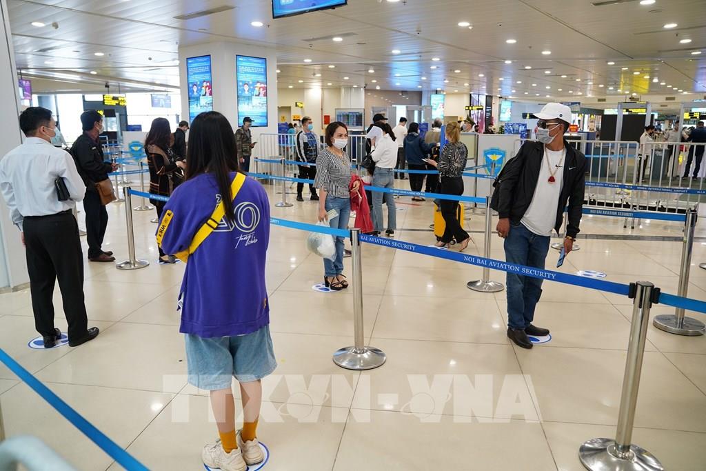 ​สื่อต่างประเทศชื่นชมเวียดนามที่ประสบความสำเร็จในการรับมือการแพร่ระบาดของโรคโควิด-19