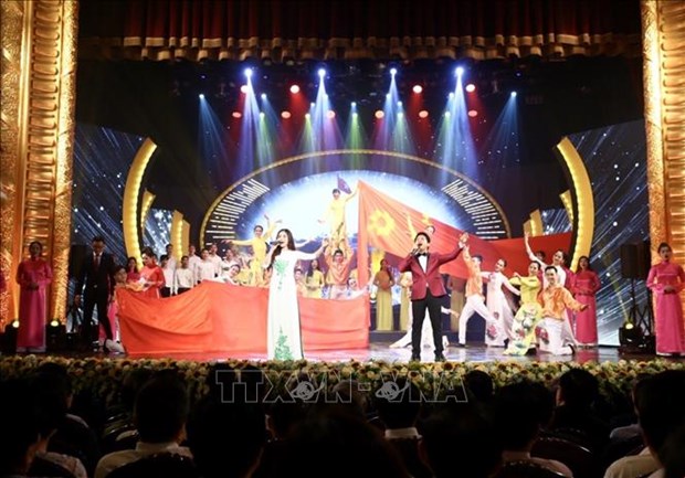 พิธีมอบรางวัลหนังสือพิมพ์แห่งชาติครั้งที่ 15