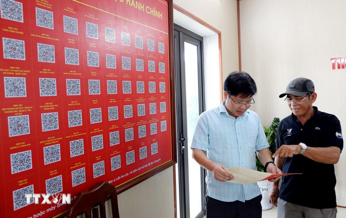 ผลงานที่จริงจังของระบบทางการปกครองท้องถิ่น 2 ระดับในจังหวัดฮึงเอียน
