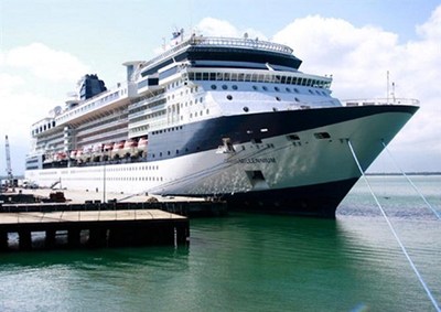 Barcos internacionales desembarcan en el centro de Vietnam