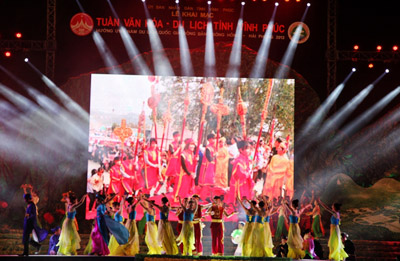 Semana cultural y turística Vĩnh Phúc 2013