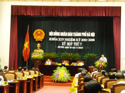 Funcionarios de Hanoi aprecian logros en la primera mitad del año