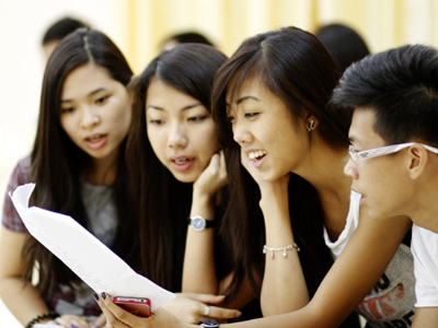 Campamento veraniego reúne a jóvenes vietnamitas en ultramar