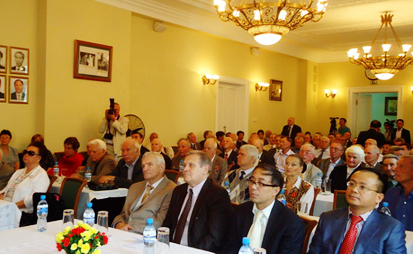 Vietnam y Rusia enaltecen el compañerismo y la hermandad entre sus pueblos