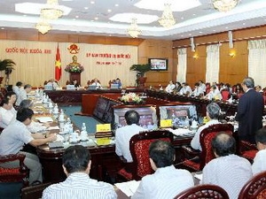 Comité Permanente del Parlamento vietnamita prepara agenda de la próxima reunión