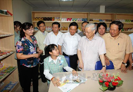 Instan a provincia de Bac Ninh a impulsar la industria y el desarrollo rural