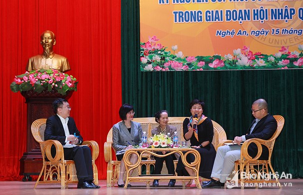 Estudiantes de Nghe An preparan para avanzar en la cuarta Revolución Industrial