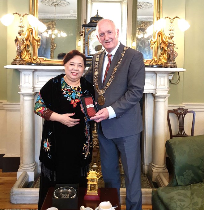 Hanói fortalece cooperación con Irlanda y Reino Unido