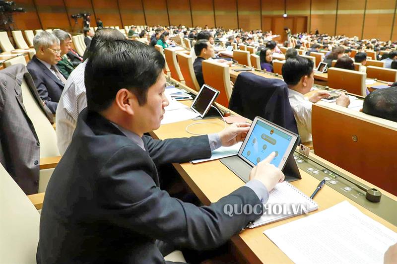 Vietnam aplica por primera vez modelo de parlamento electrónico