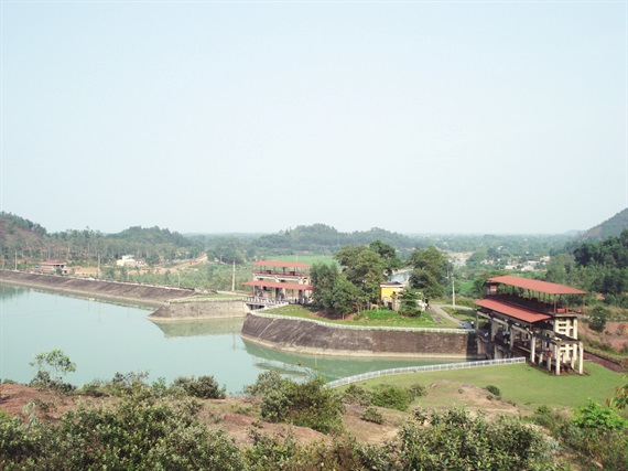 Vietnam celebra 74 años del sector de recursos hídricos