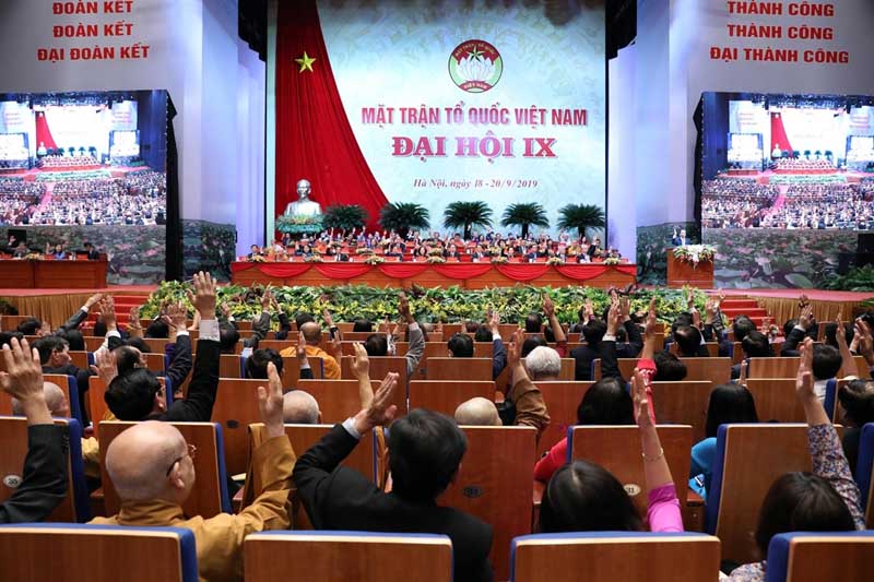Frente de la Patria de Vietnam aborda protección ambiental para construir urbes civilizadas
