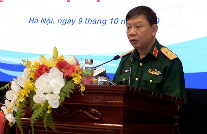 Vietnam ensalza dignidad del ejército del presidente Ho Chi Minh