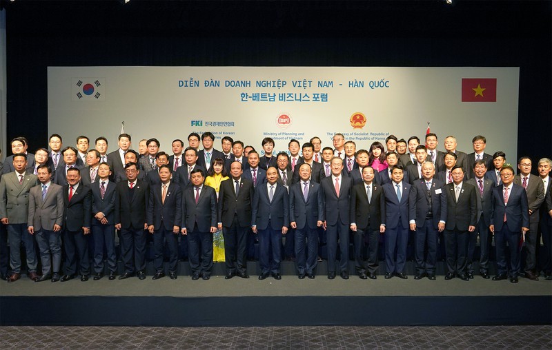 Jefe del Gobierno vietnamita destaca logros de cooperación empresarial con Corea del Sur