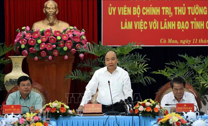 Premier vietnamita orienta el desarrollo de agricultura de alta tecnología en el extremo sur del país