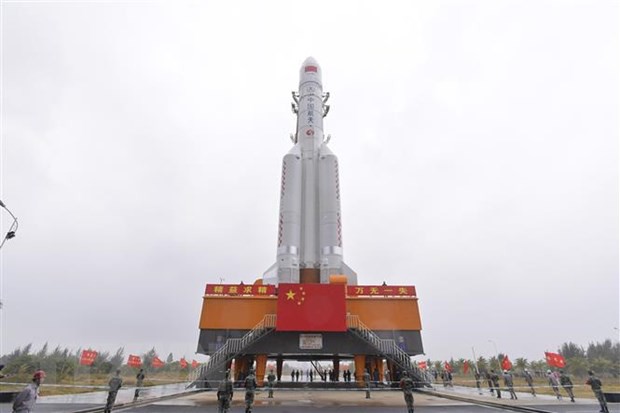 China lanza tercer cohete Larga Marcha 5