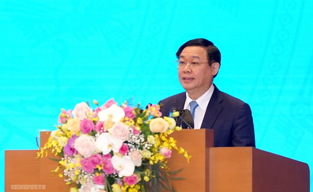 Analizan programas de acción para el desarrollo socioeconómico de Vietnam en 2020