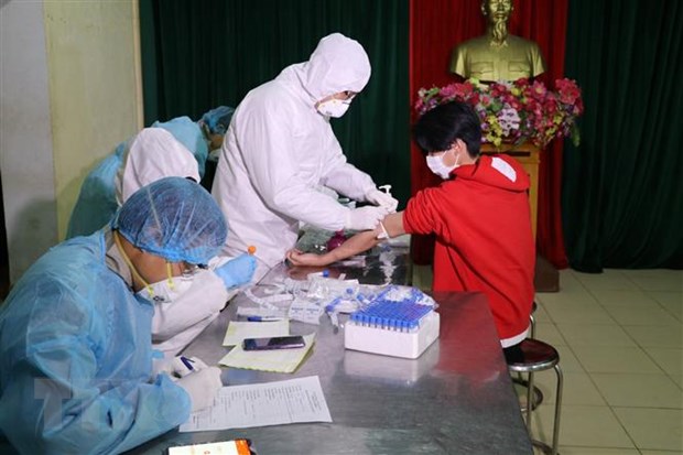 Vietnam presenta centro electrónico para gestionar diagnóstico y tratamiento del Covid-19