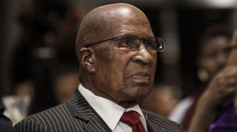 Muere Andrew Mlangeni, figura sudafricana contra el apartheid
