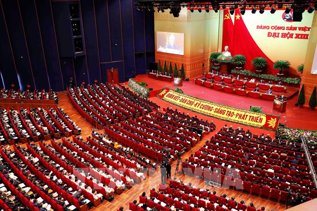 Expertos internacionales aplauden los éxitos de Vietnam