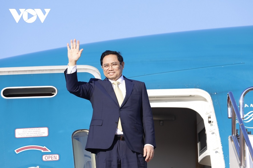 El jefe del Gobierno vietnamita termina su visita de trabajo a Japón