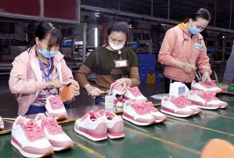 Aumento notable de la cuota mundial de calzado de Vietnam