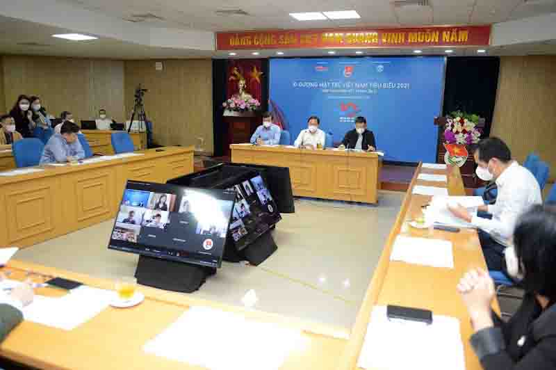 Anuncio de los diez rostros jóvenes sobresalientes de Vietnam en 2021