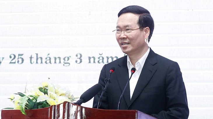 Excuadros de la Unión de Jóvenes Comunistas Ho Chi Minh mantienen su apoyo al progreso de la juventud