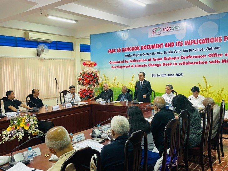 Hacia la presencia de un representante papal permanente del Vaticano en Vietnam