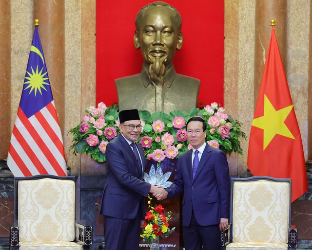 El Primer Ministro de Malasia destaca logros de Vietnam en la construcción y defensa nacional