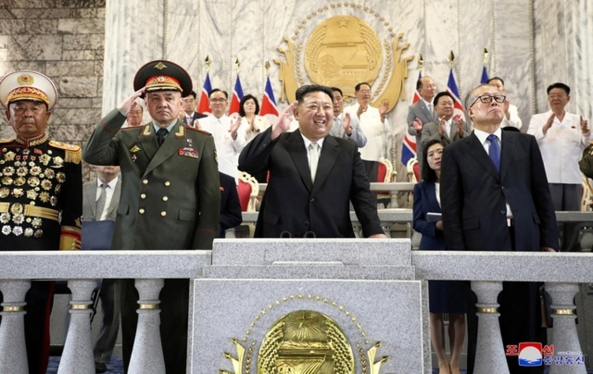 Corea del Norte y China acuerdan elevar el nivel de sus relaciones de amistad