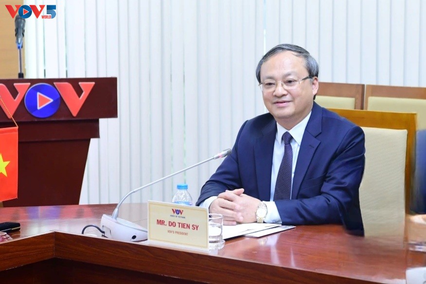 La Voz de Vietnam firma un acuerdo de cooperación con la emisora rusa Orpheus