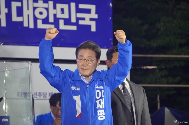 Máximos dirigentes de Vietnam felicitan al nuevo presidente de Corea del Sur