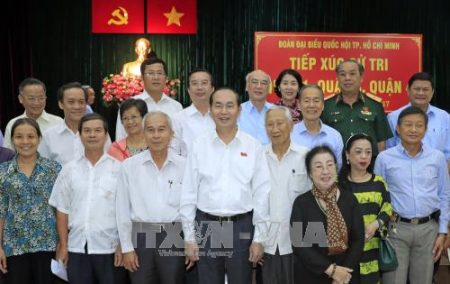 Presidente vietnamita se reúne con votantes de Ciudad Ho Chi Minh