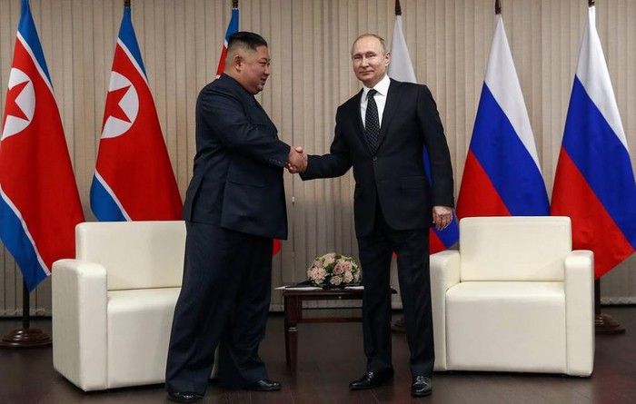 Putin y Kim Jong-un realizan conversaciones sobre la situación en la península coreana